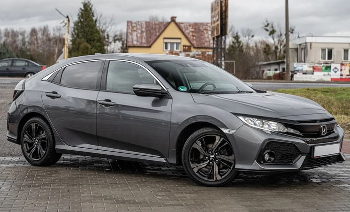 Honda Civic cena 62900 przebieg: 91000, rok produkcji 2018 z Radom małe 407